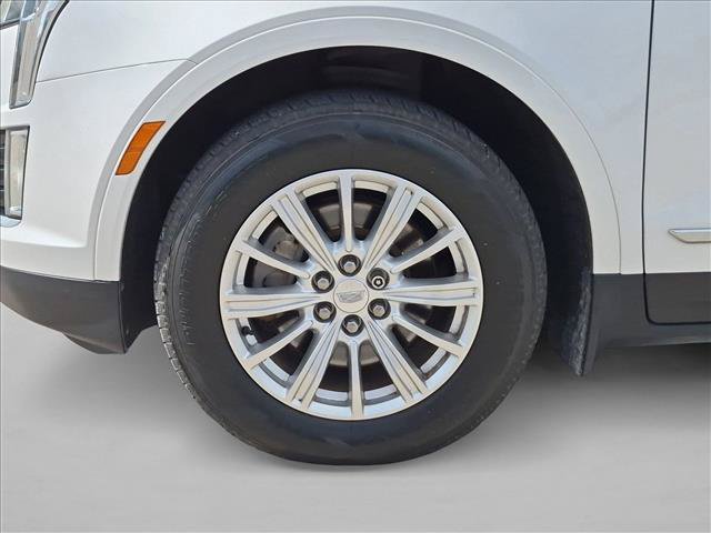 Used 2017 Cadillac XT5 FWD image 14