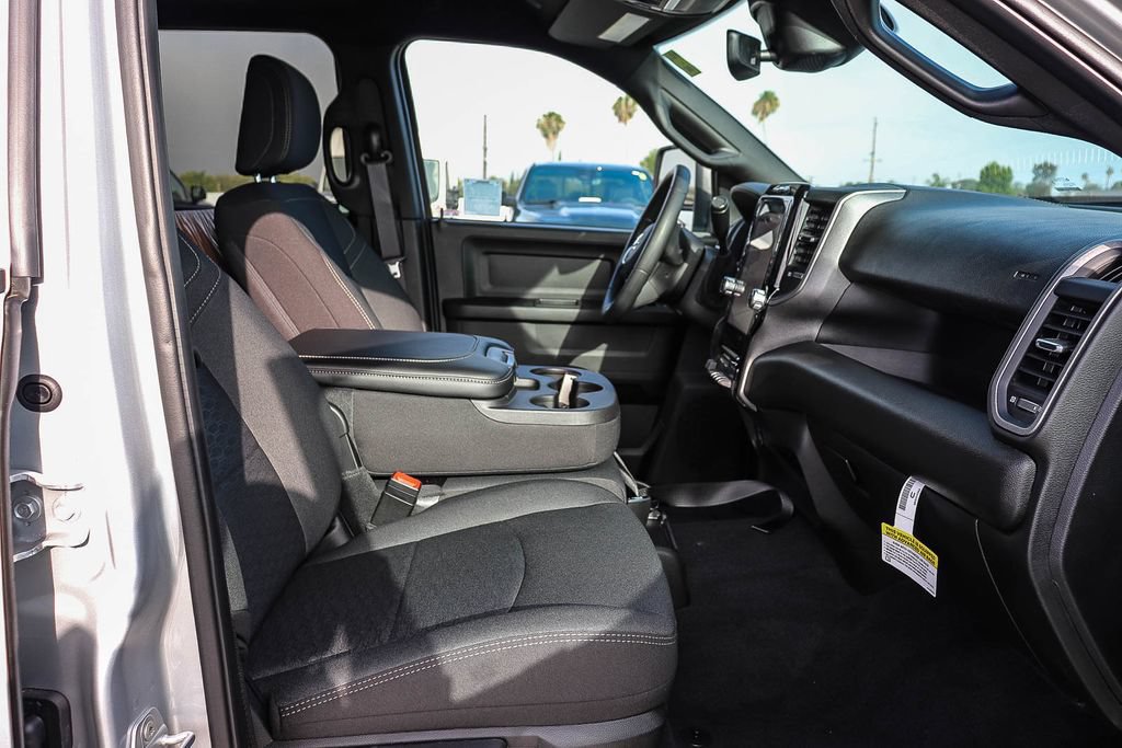 New 2026 RAM 3500 Tradesman AWD/4WD image 20