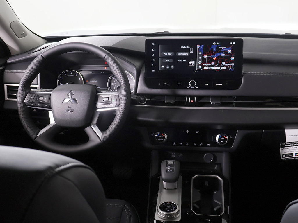 New 2026 Mitsubishi Outlander SE AWD/4WD image 34