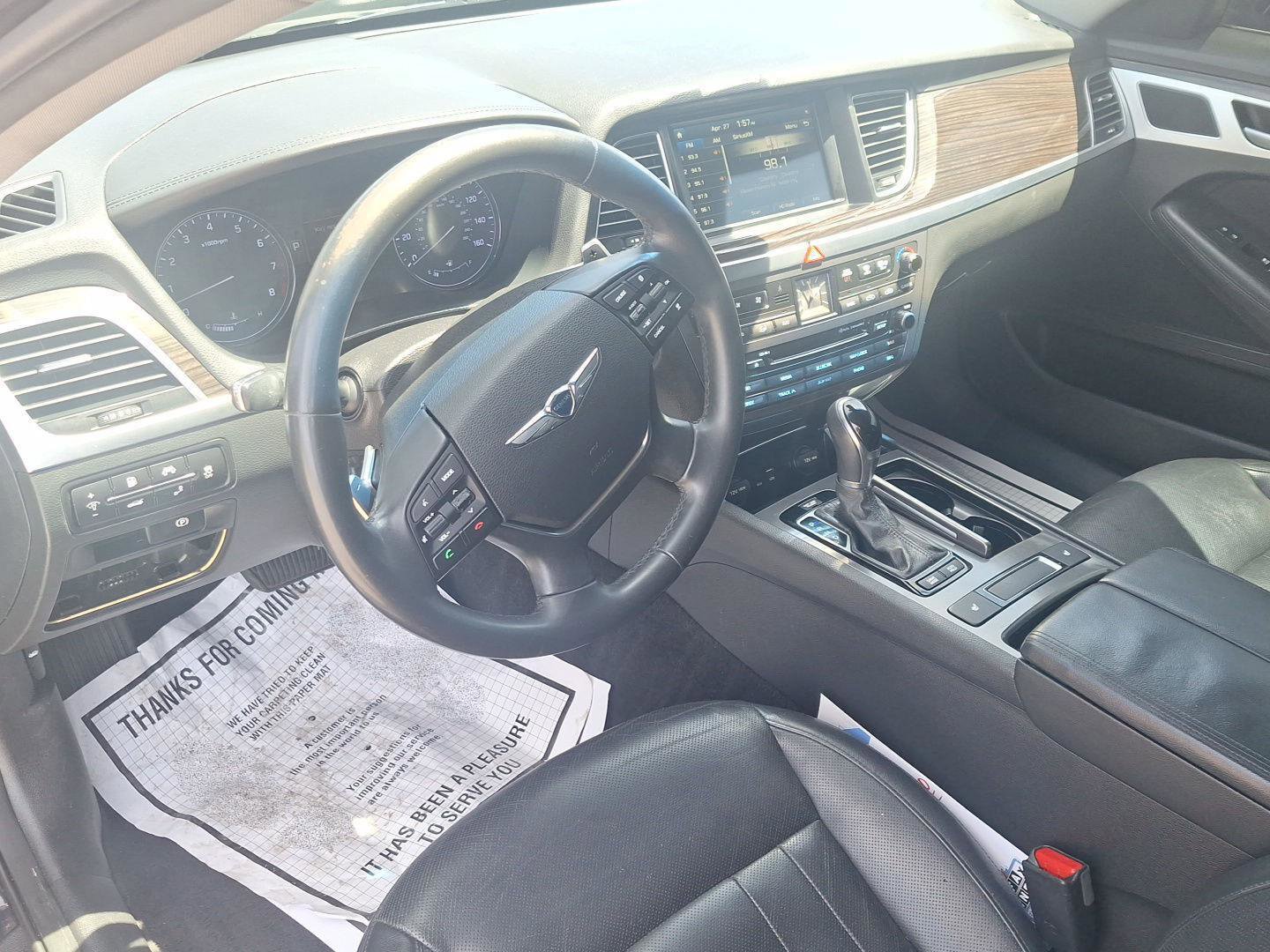 Used 2017 Genesis G80 3.8 RWD image 10