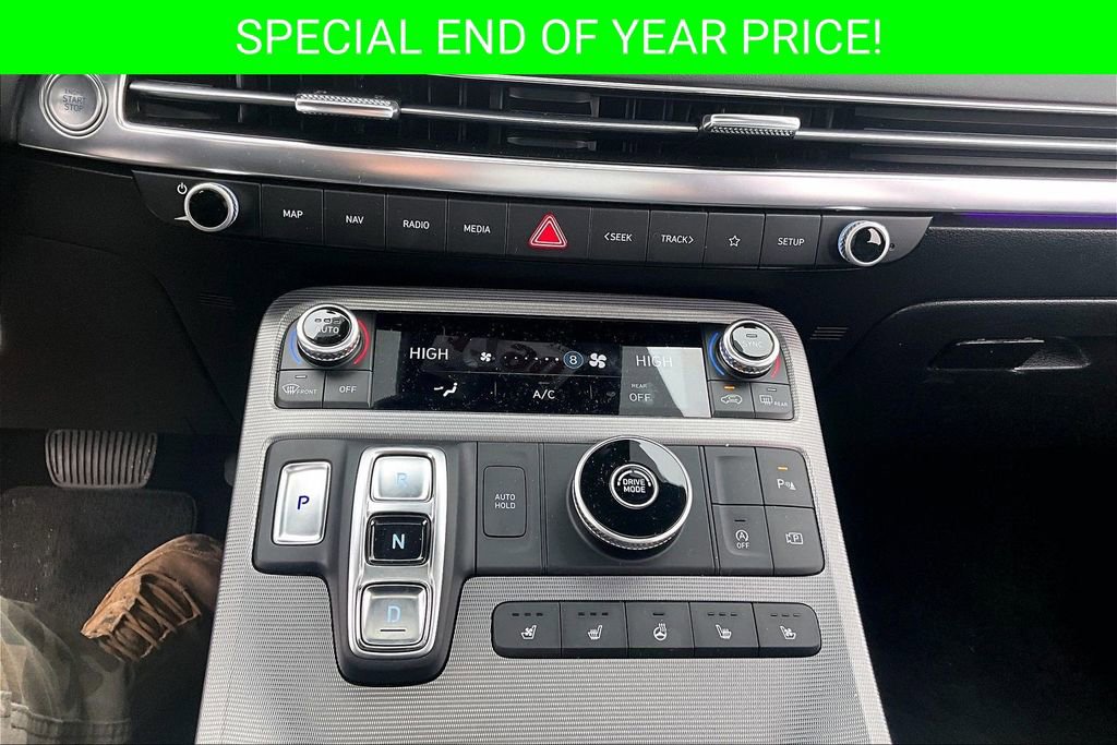Used 2024 Hyundai Palisade Calligraphy image 15
