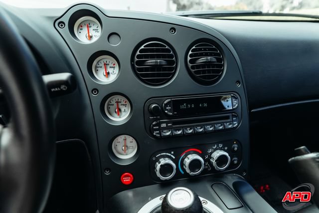 Used 2009 Dodge Viper ACR RWD image 15