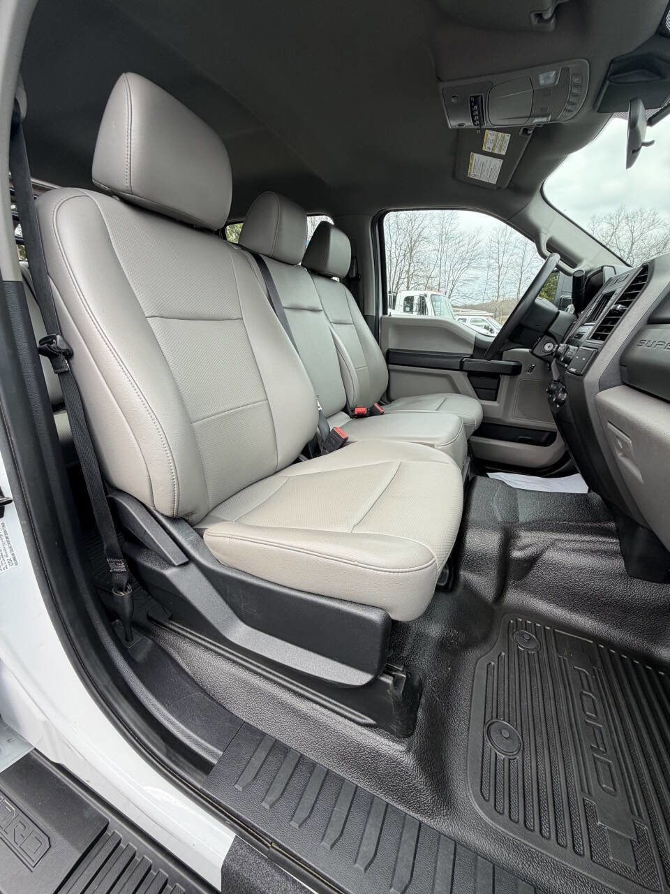 Used 2021 Ford F350 XL w/ Power Equipment Group image 37