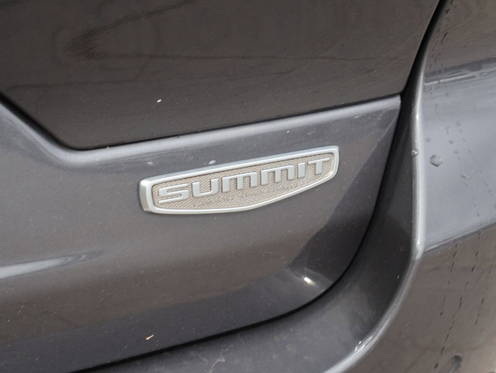 Used 2022 Jeep Grand Cherokee Summit image 10