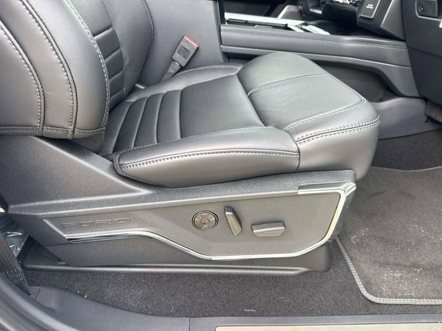 New 2026 Ford F250 Platinum image 14