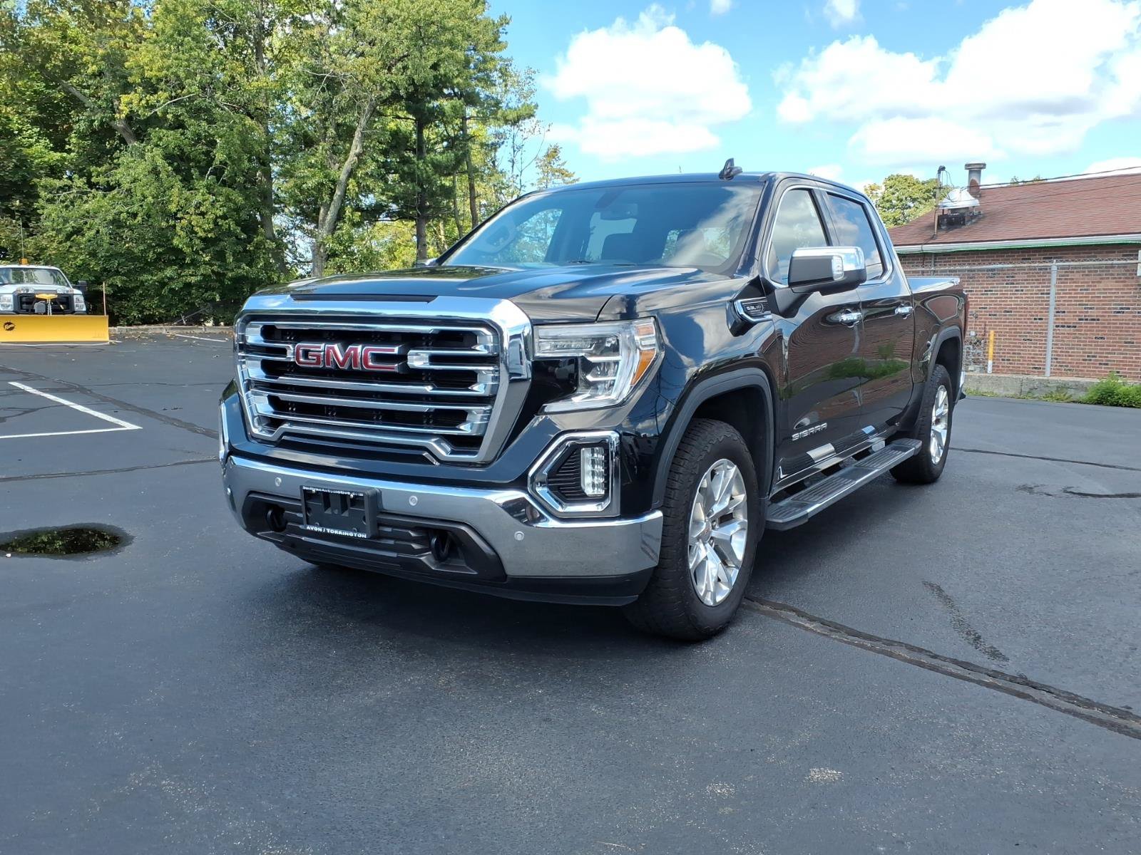 Used 2019 GMC Sierra 1500 SLT w/ SLT Premium Package AWD/4WD image 8