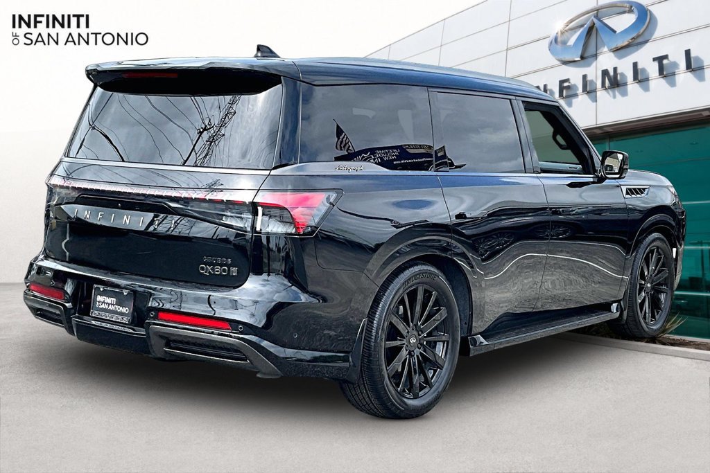 Used 2026 INFINITI QX80 Autograph w/ Premium Cargo Package AWD/4WD image 2