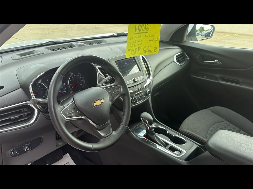 Used 2024 Chevrolet Equinox LT w/ LPO, Floor Liner Package FWD image 9