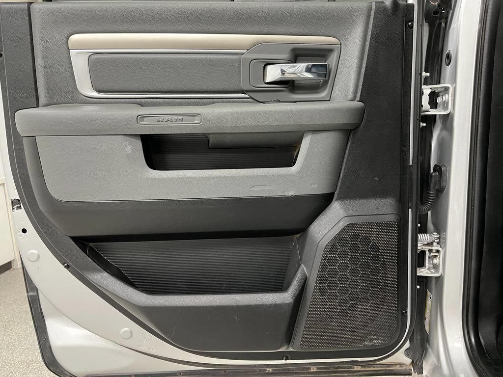 Used 2018 RAM 1500 Big Horn AWD/4WD image 42
