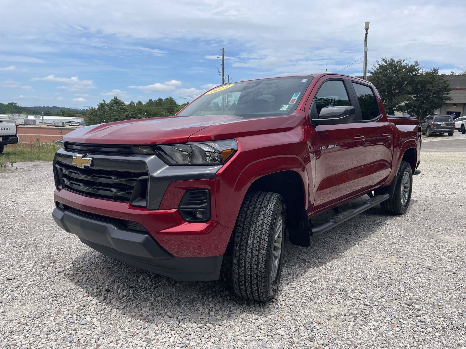 Used 2024 Chevrolet Colorado LT w/ LT Convenience Package RWD image 25