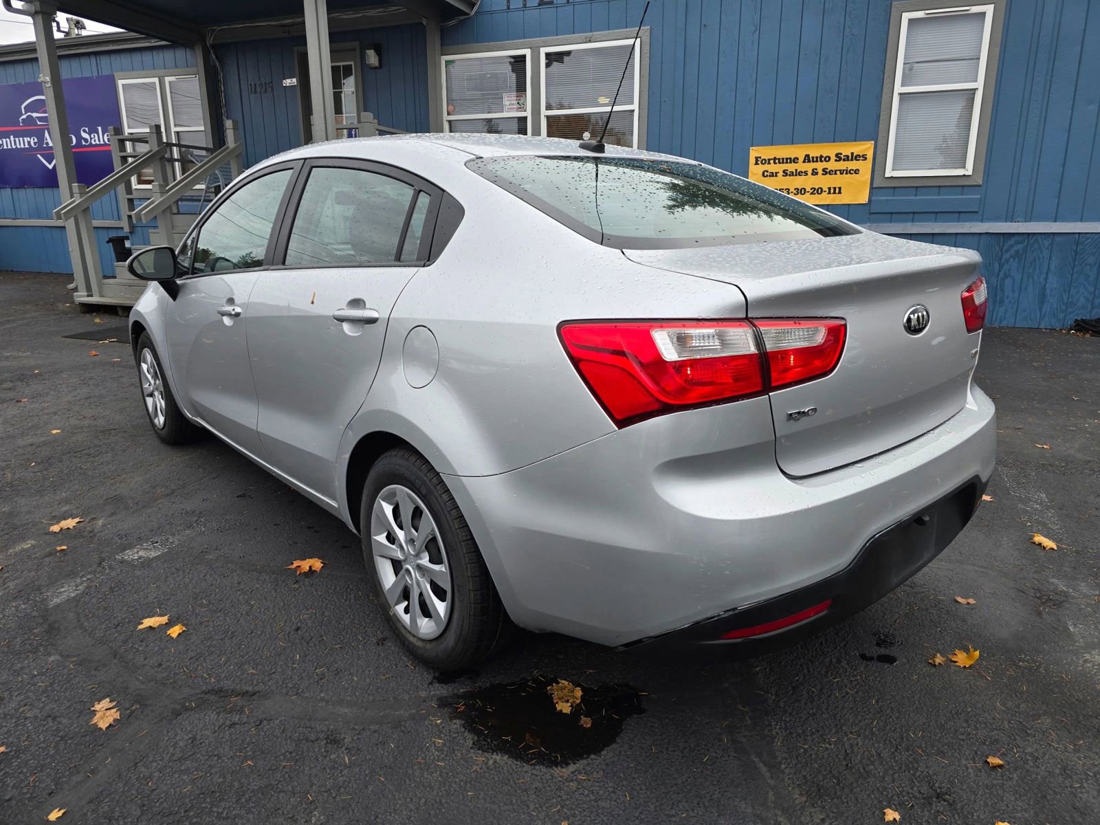 Used 2015 Kia Rio LX w/ Power Package image 3
