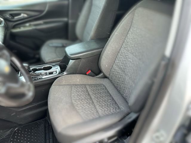 Used 2022 Chevrolet Equinox LT w/ Driver Convenience Package image 15