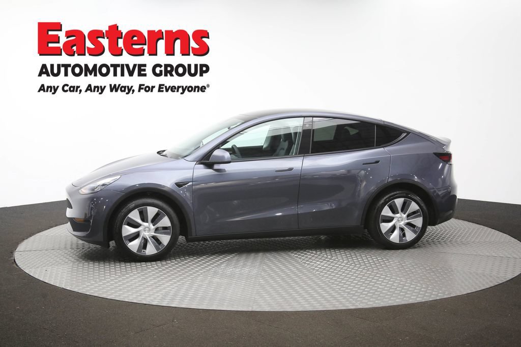 Used 2023 Tesla Model Y Long Range AWD/4WD image 55