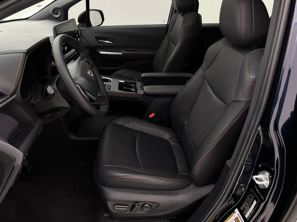 Used 2024 Toyota Sienna XSE w/ XSE Plus Package image 15