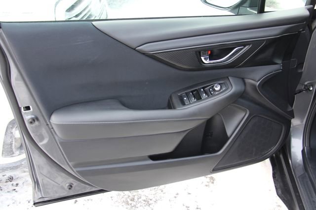 Used 2021 Subaru Outback Premium image 13