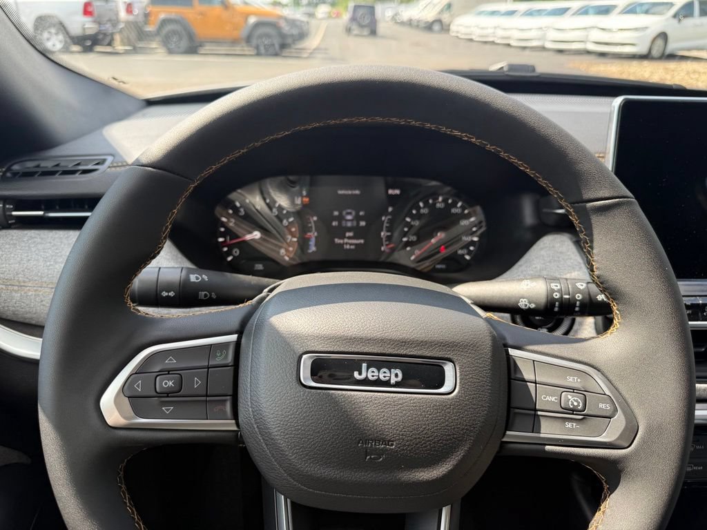 New 2026 Jeep Compass Latitude AWD/4WD image 19