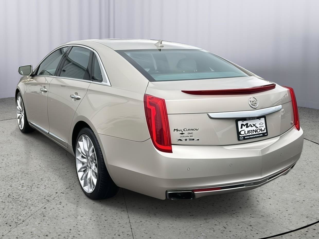 Used 2014 Cadillac XTS Platinum AWD/4WD image 3