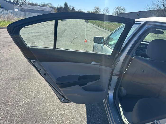 Used 2012 Honda Accord LX image 23