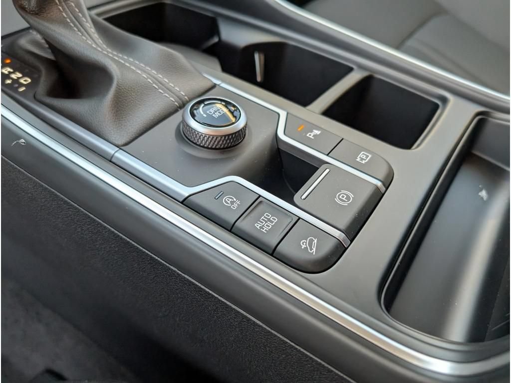 New 2026 Kia Sorento S w/ S Panoramic Sunroof Package FWD image 23
