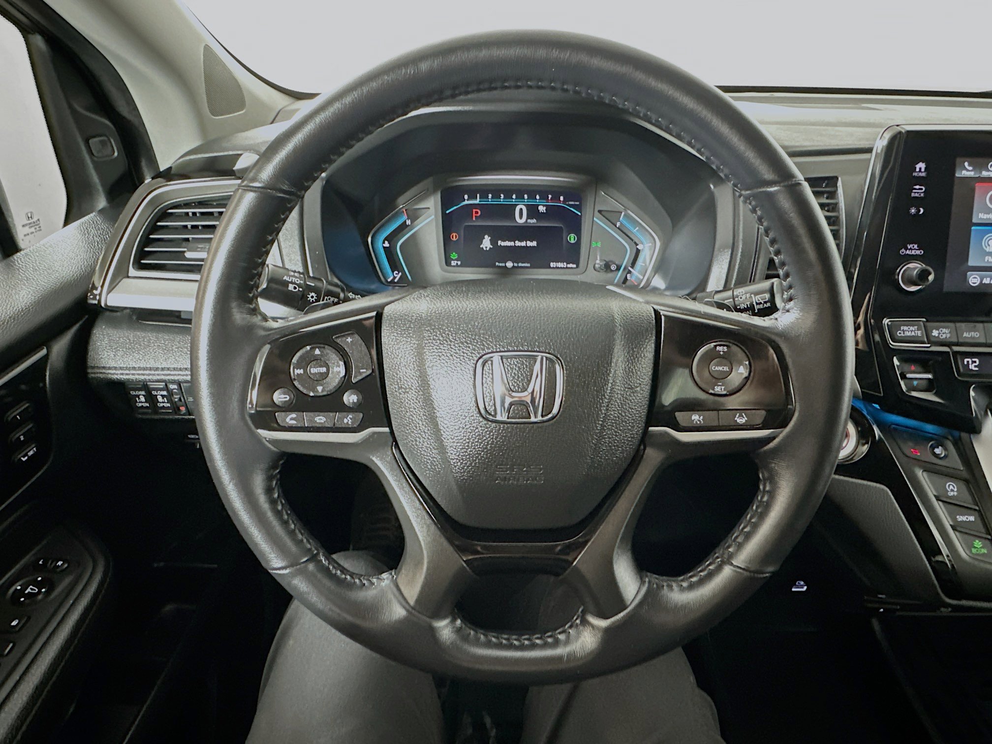 Used 2024 Honda Odyssey Touring image 11