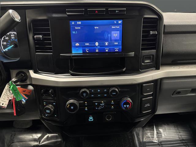 Used 2024 Ford F350 XLT image 7