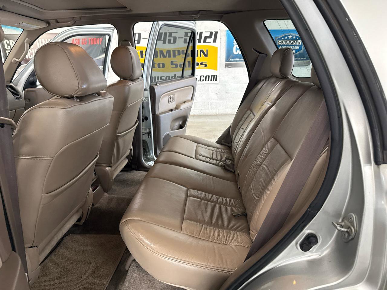 Used 2001 Toyota 4Runner Limited image 30