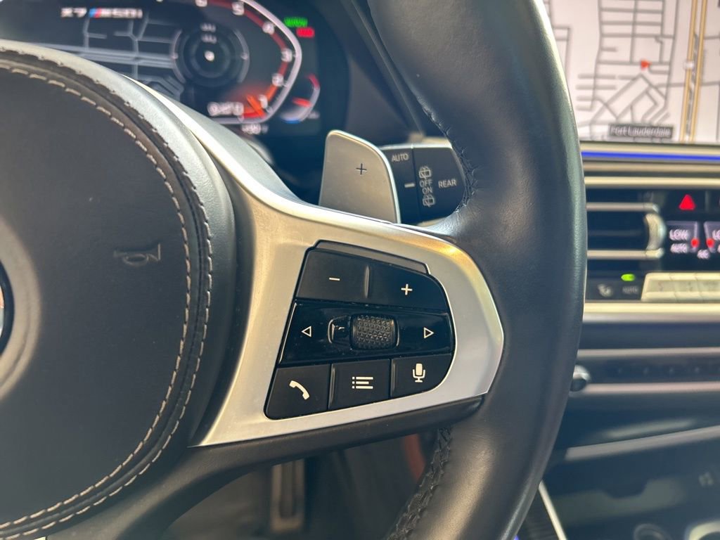 Used 2022 BMW X7 M50i image 60