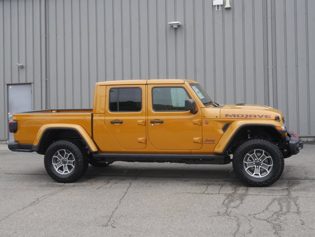 New 2026 Jeep Gladiator Mojave AWD/4WD image 9