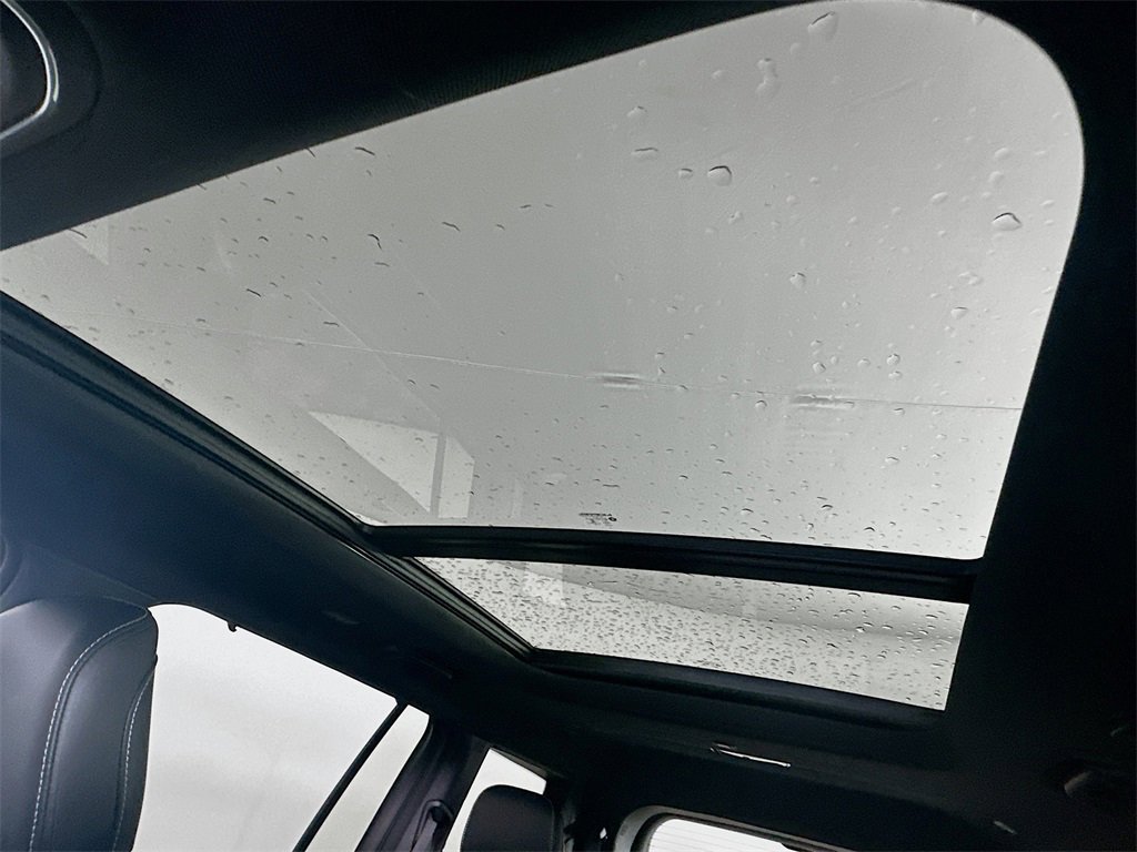 New 2025 Jeep Grand Cherokee L Limited w/ Luxury Tech Group II image 14