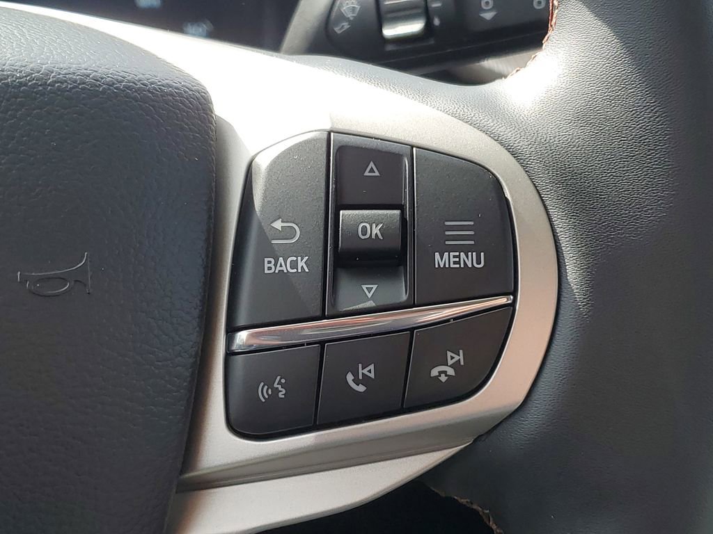 New 2026 Ford Explorer Active image 13