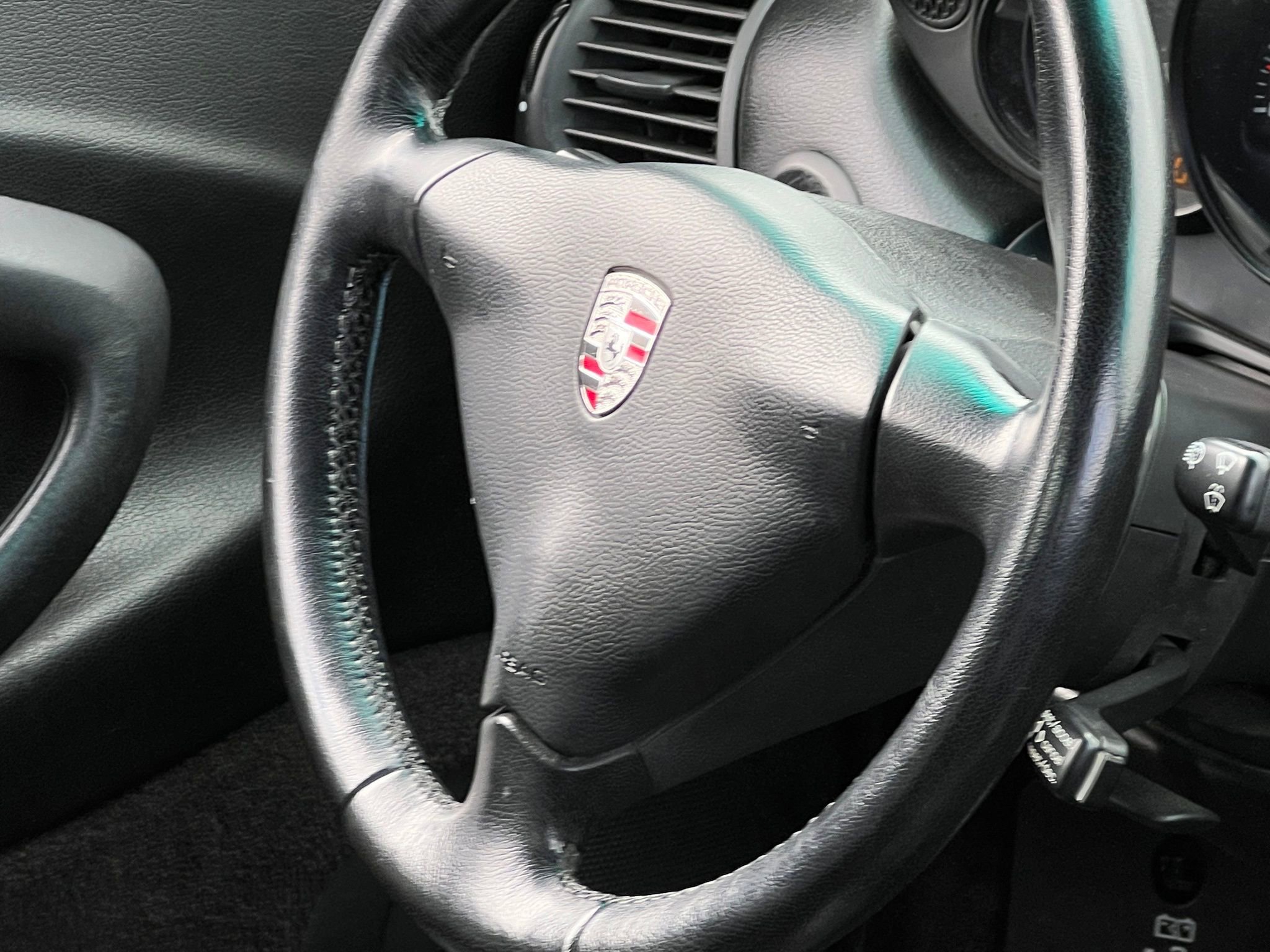 Used 2002 Porsche 911 Carrera image 19