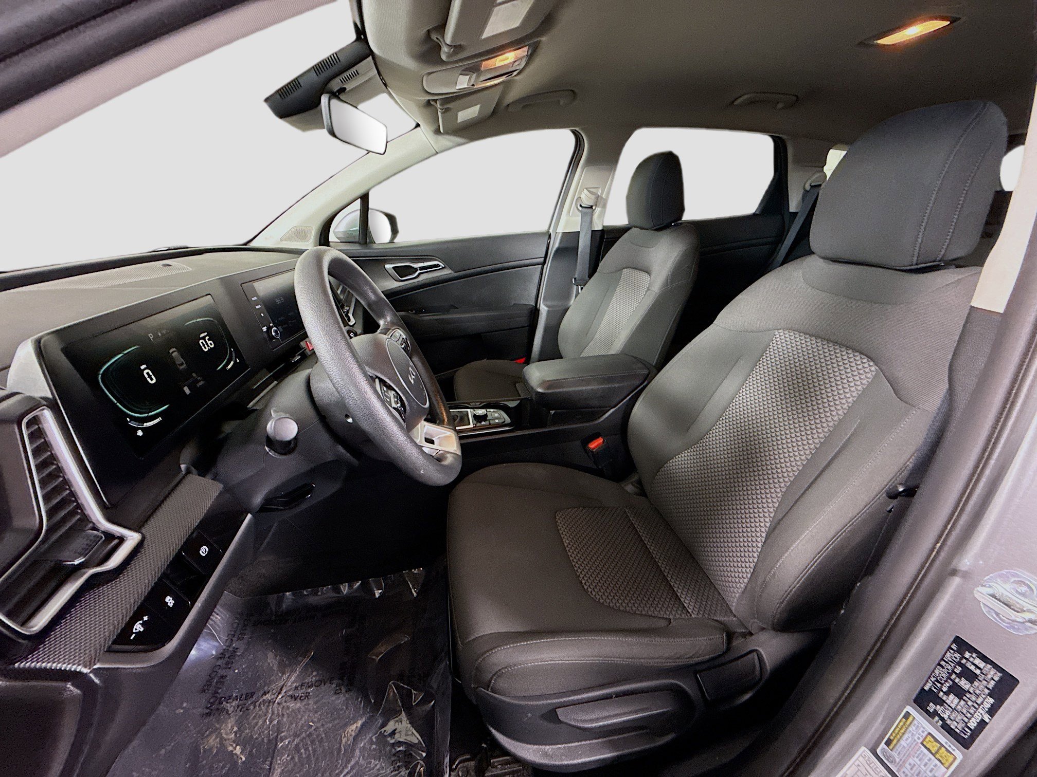 Used 2024 Kia Sportage LX image 21