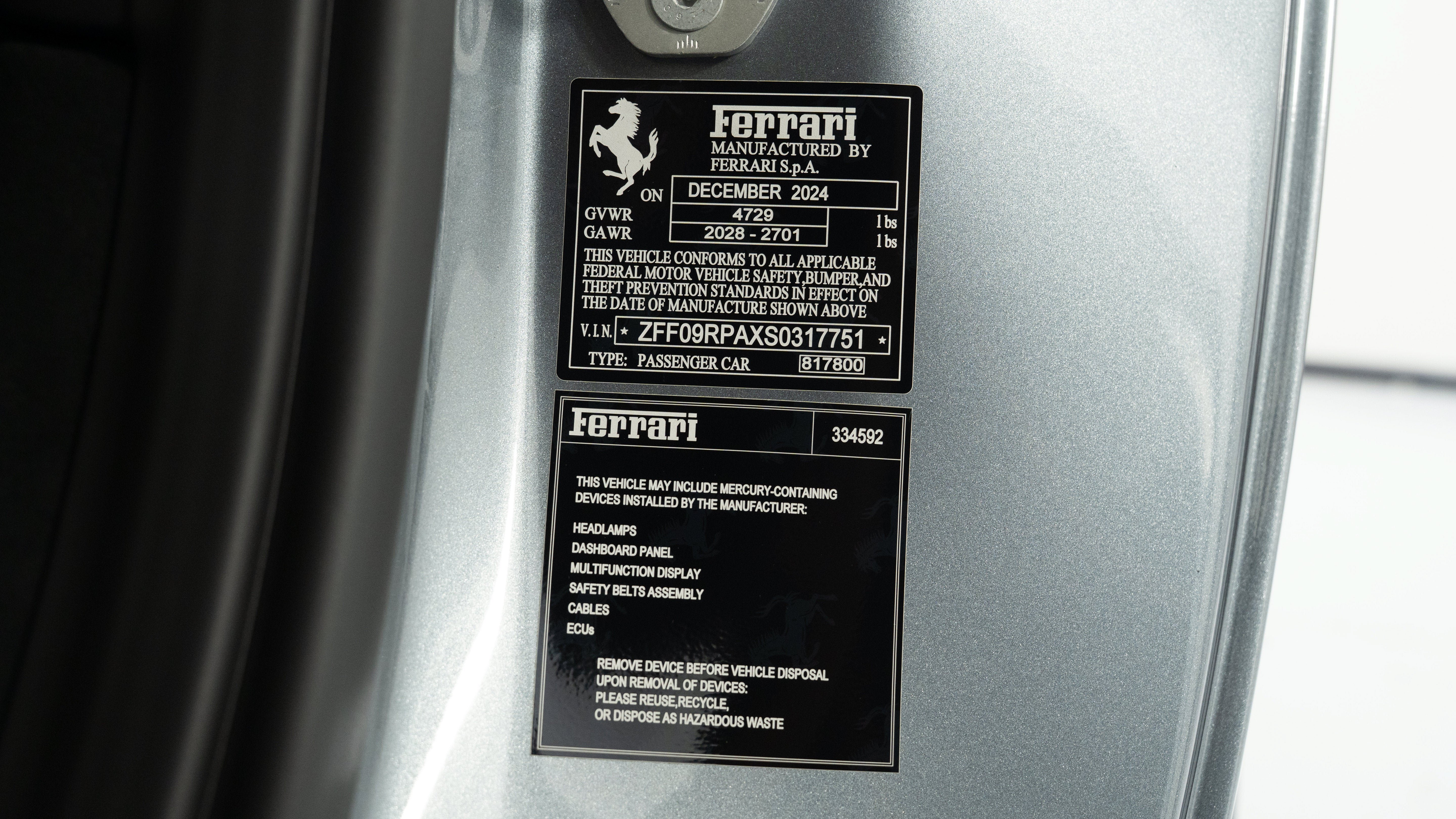 Certified 2025 Ferrari Roma Spider RWD image 42