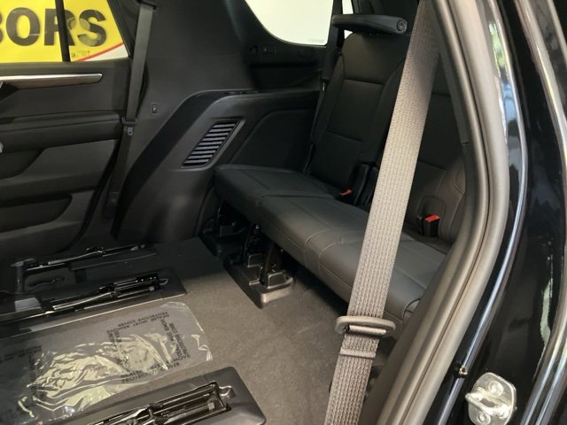 New 2025 Chevrolet Tahoe High Country image 12