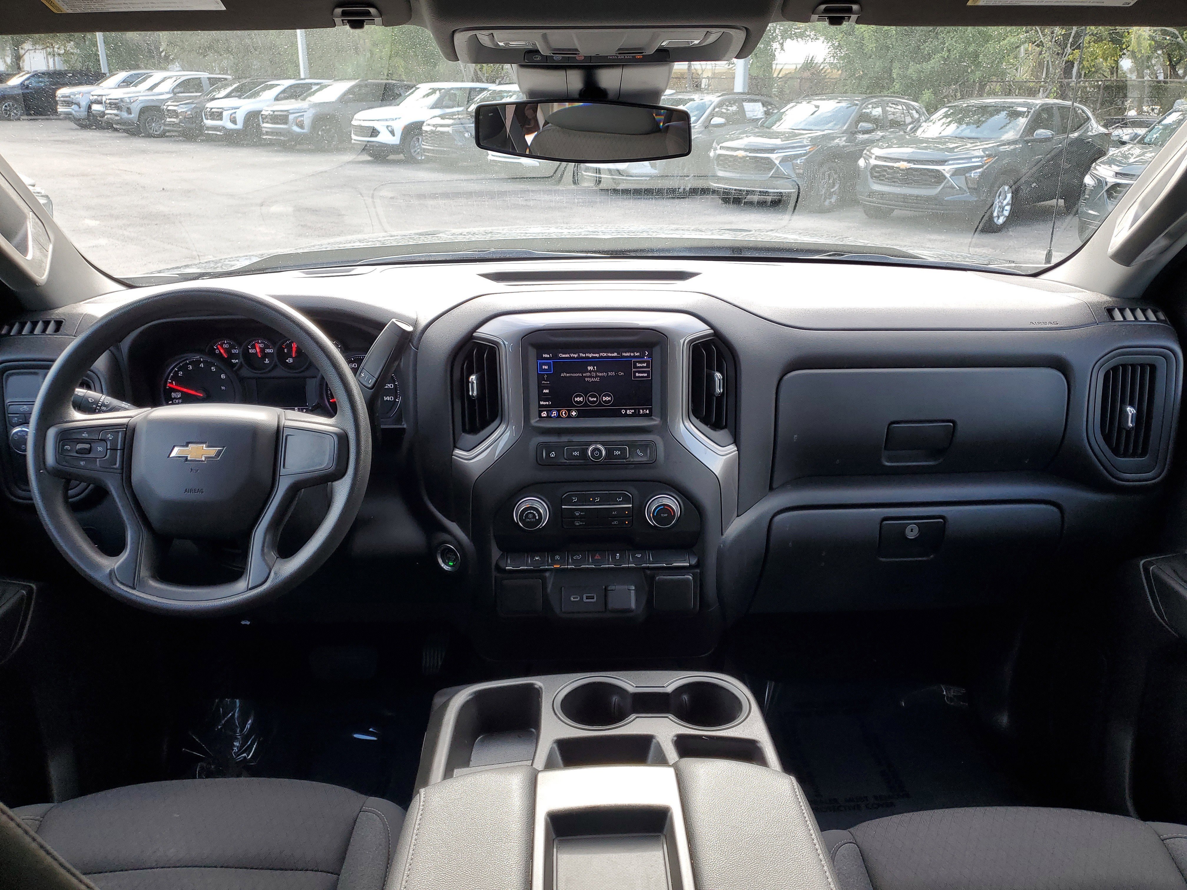 Used 2022 Chevrolet Silverado 1500 Custom image 14