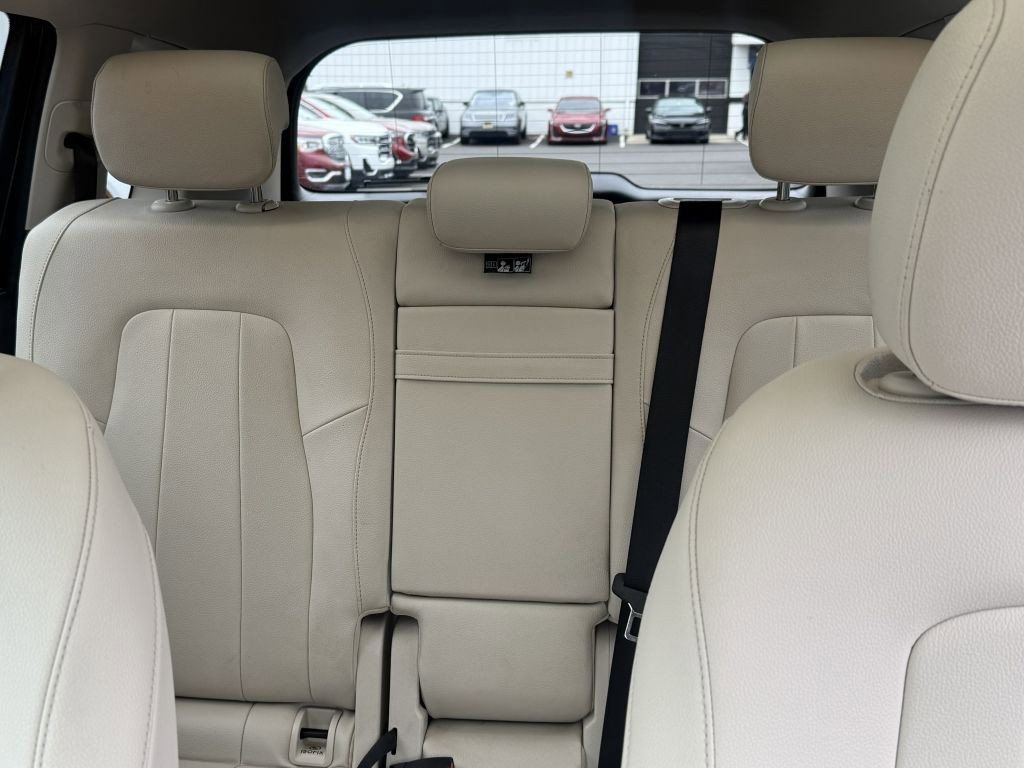 Used 2020 Mercedes-Benz GLB 250 4MATIC image 18