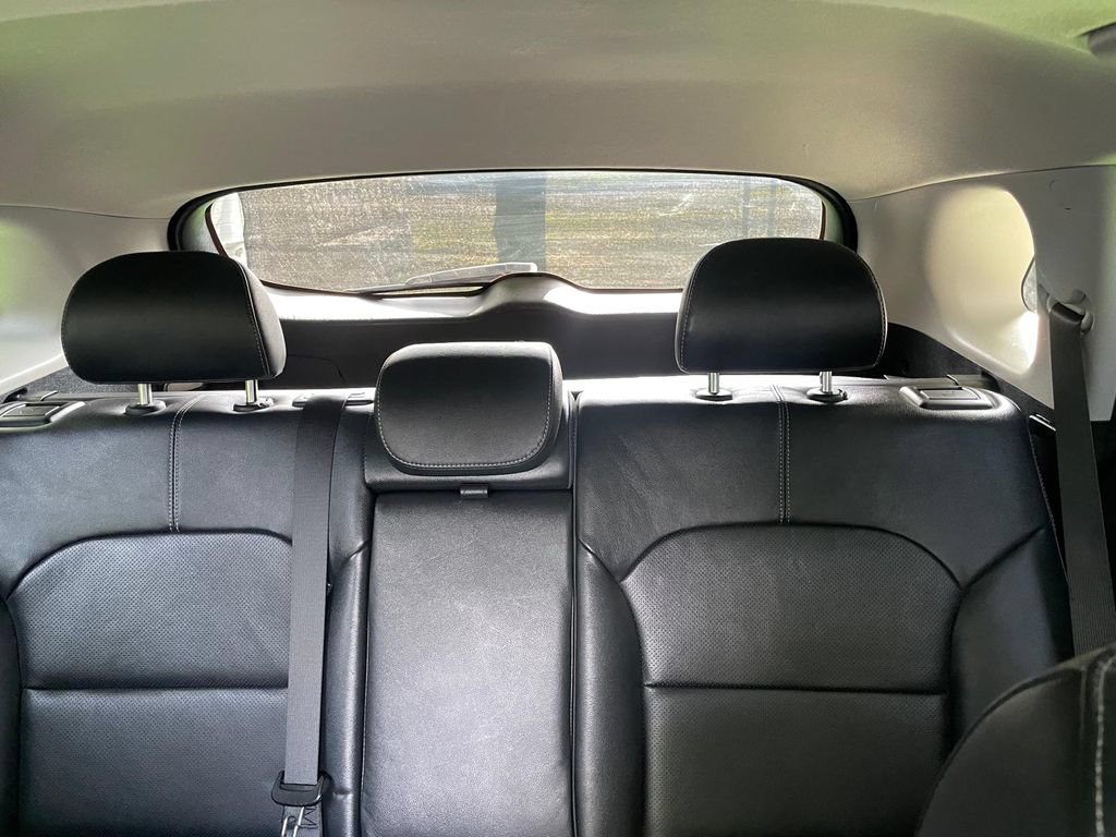 Used 2019 Kia Niro Touring FWD image 24