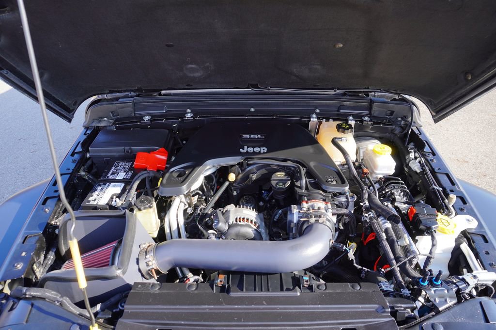 Used 2018 Jeep Wrangler Unlimited Sport image 31