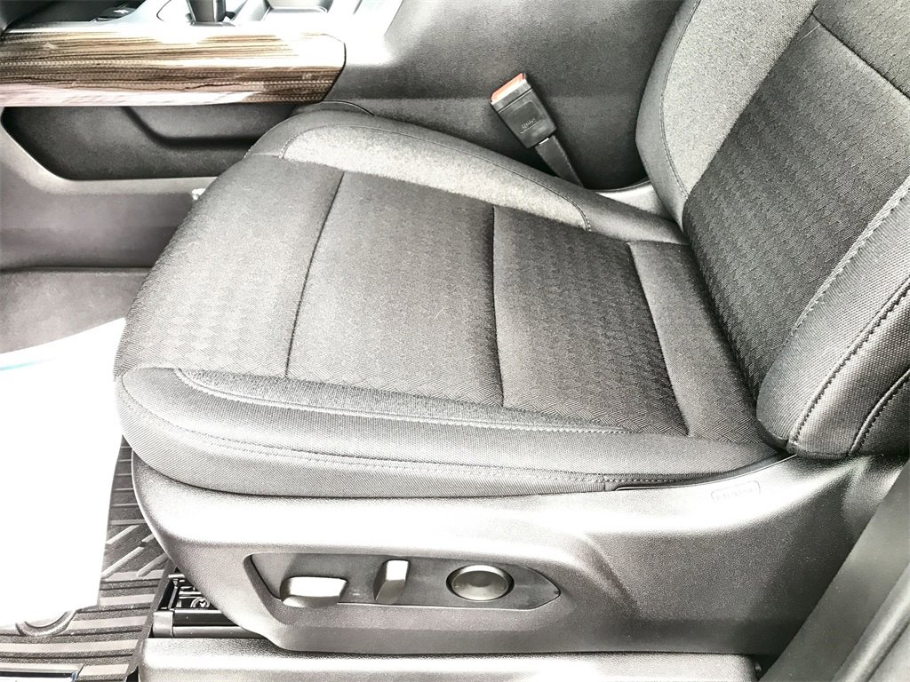 New 2026 Chevrolet Silverado 1500 LT image 12