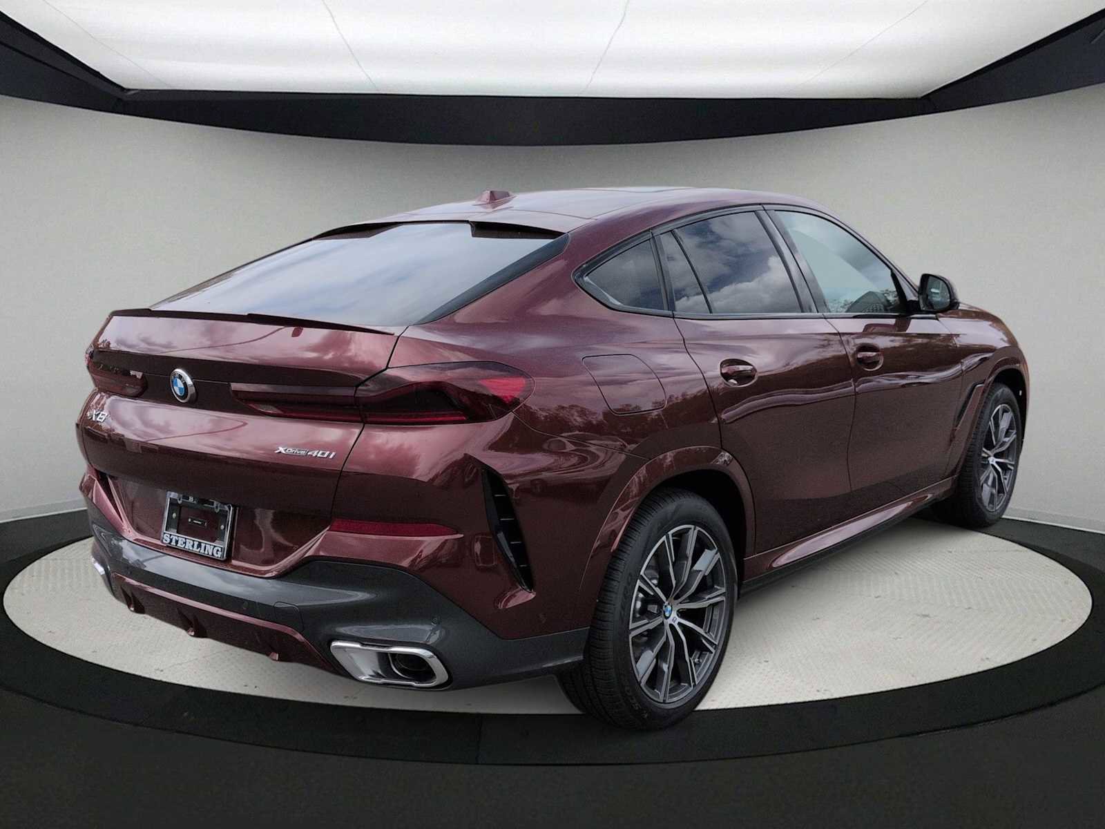 New 2026 BMW X6 xDrive40i w/ Premium Package image 8