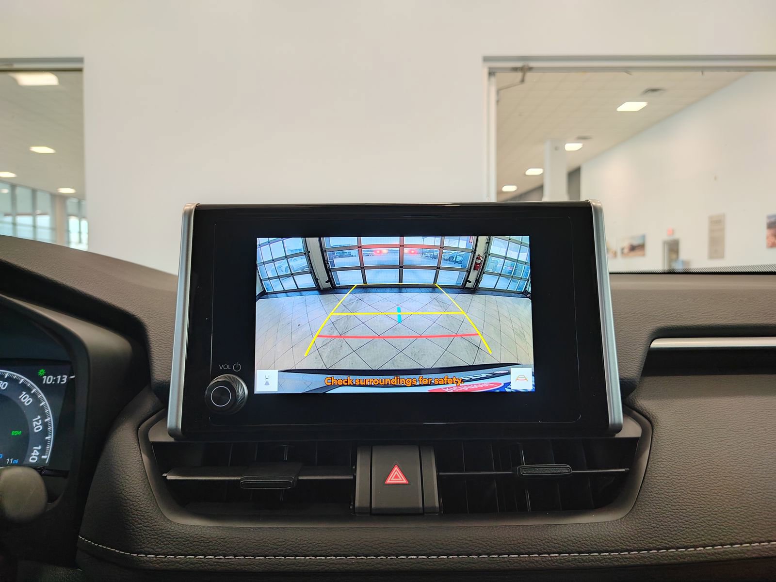 New 2025 Toyota RAV4 XLE w/ Convenience Package image 28