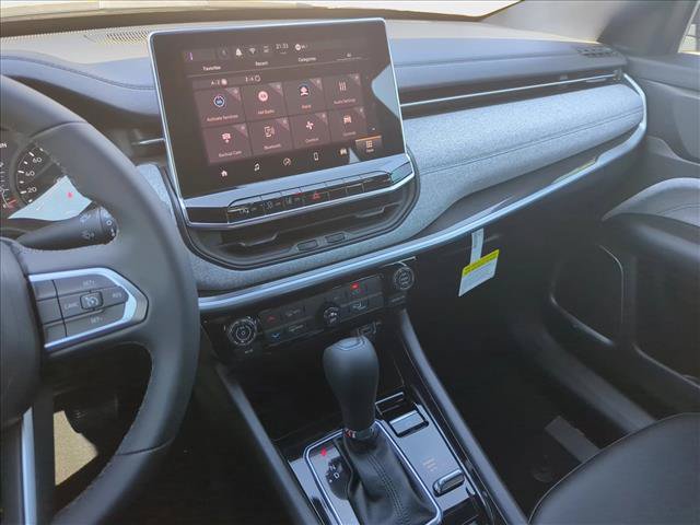 New 2024 Jeep Compass Latitude AWD/4WD image 14