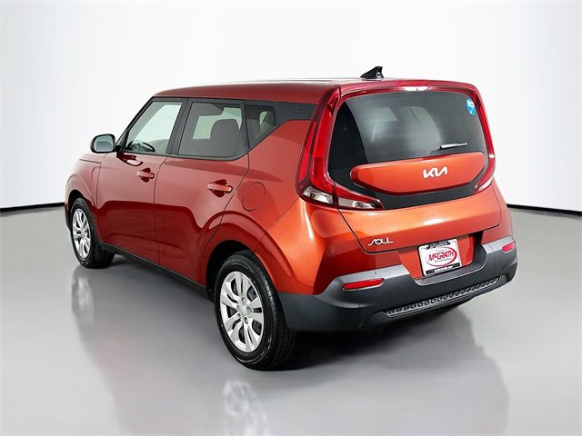 Used 2022 Kia Soul LX image 13