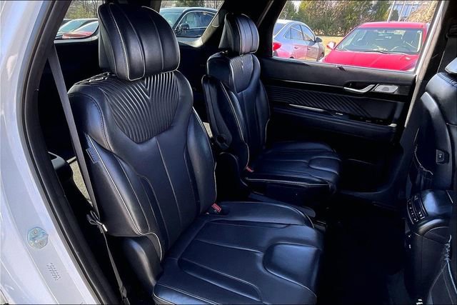 Used 2023 Hyundai Palisade Calligraphy image 27