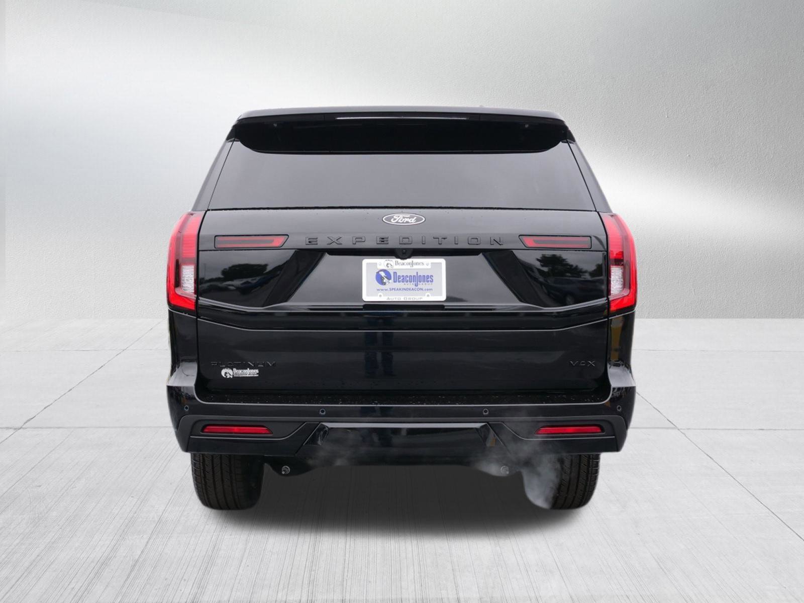 New 2025 Ford Expedition Max Platinum w/ Stealth Performance Package image 4