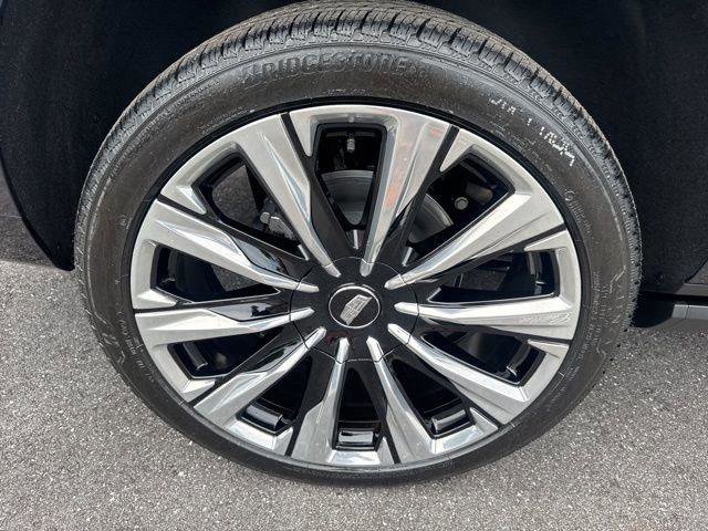 New 2025 Cadillac Escalade ESV Premium Luxury Platinum image 27