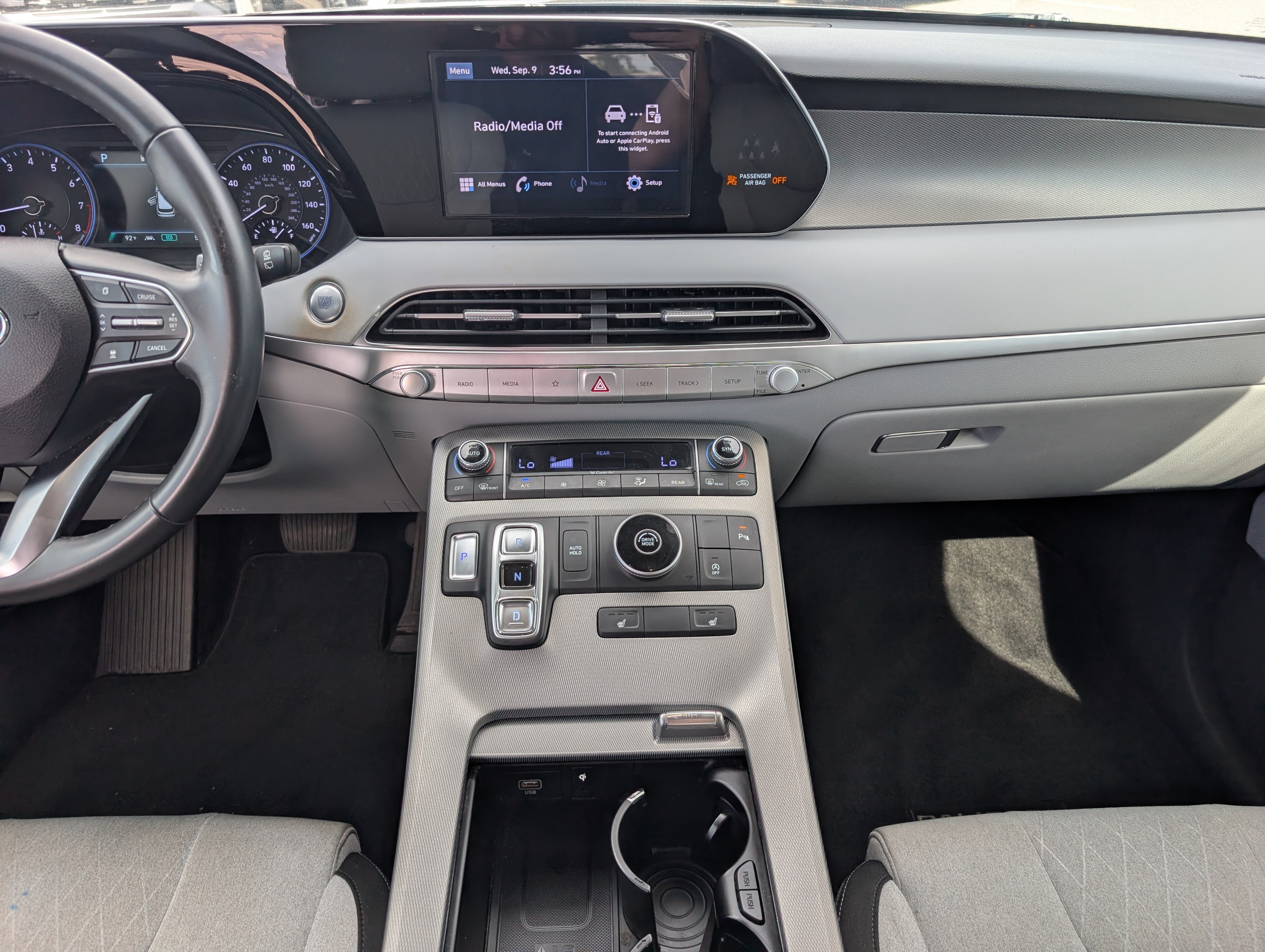 Used 2024 Hyundai Palisade Limited FWD image 7
