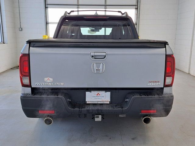 Used 2023 Honda Ridgeline Sport image 7
