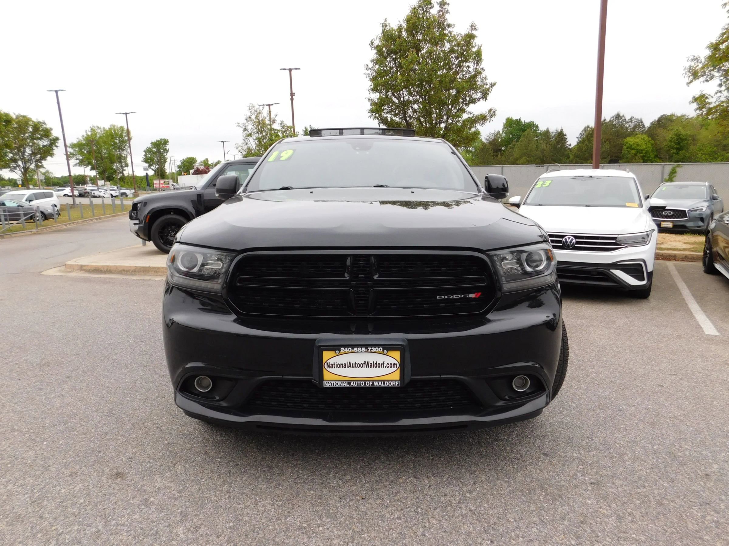 Used 2017 Dodge Durango GT w/ Premium Group AWD/4WD image 3
