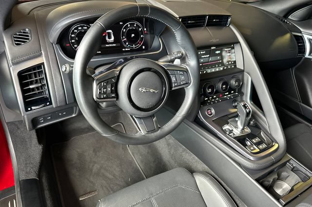 Used 2021 Jaguar F-TYPE Coupe RWD image 12